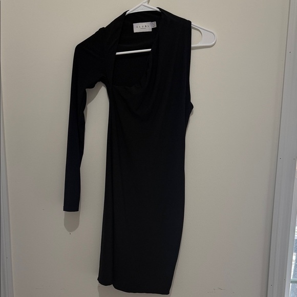 Club L Elegant Black One-Shoulder Dress - Picture 2 of 3